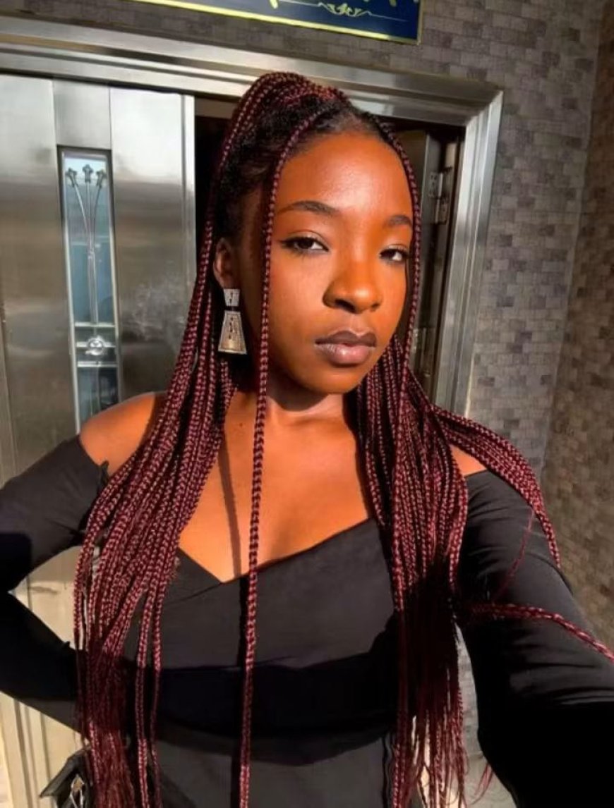 Super talented fast rising Nigerian act, Ifunanya aka Nanyah Music, has passed away after she was b!tten by a sn@ke in her home and was rushed to the hospital.