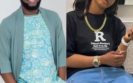 ‎"You did not finish your work, you went to criticize another person. And to think that you had the effrontery to say 'if you talk about me, that will be the end of your career. Who are you? You are just making a fool of yourself" - Comedian Deeone knocks King Mitchy