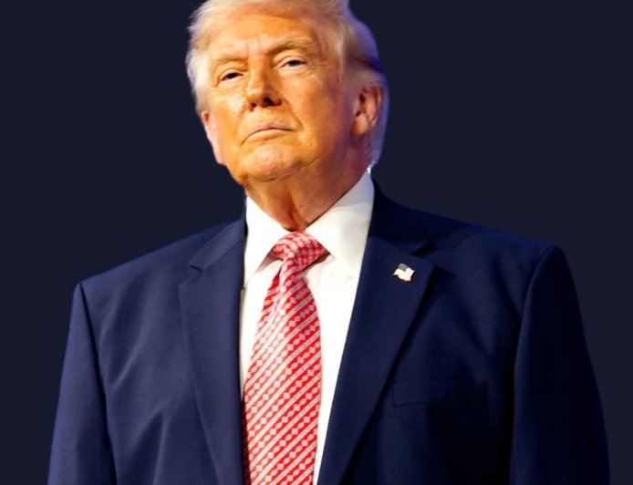 BREAKING: Police tell bystanders to stand back at the hotel where the White House Correspondents' Dinner is being held after shots were reportedly fired.