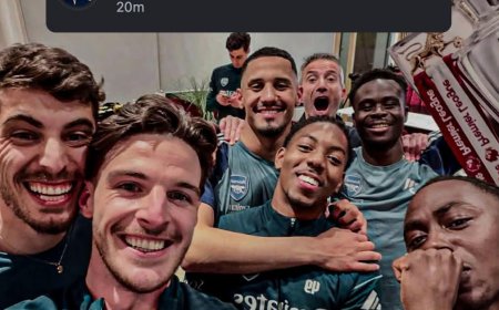 Arsenal players are celebrating their first Premier League trophy in 22 years