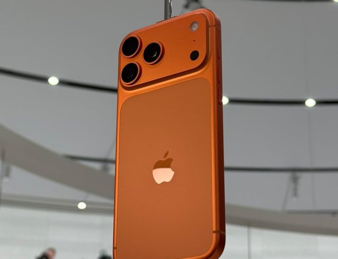 IPHONE USERS COULD GET MONEY FROM APPLE SETTLEMENT