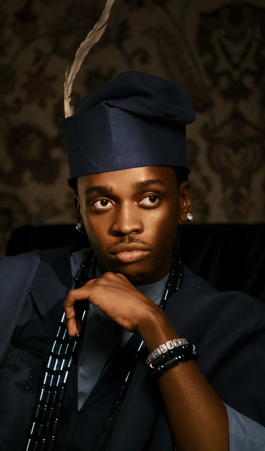 TikTok influencer, Tobe, is getting dragged on TikTok for speaking about the Yoruba tribe.