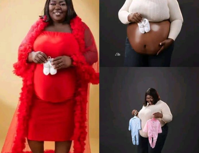 "After 26 years of been called barren After 26 years of waiting  After 26 years crying  The Lord has remember my sister ooooo The Lord has remembered our family and blessed us with pink jet
