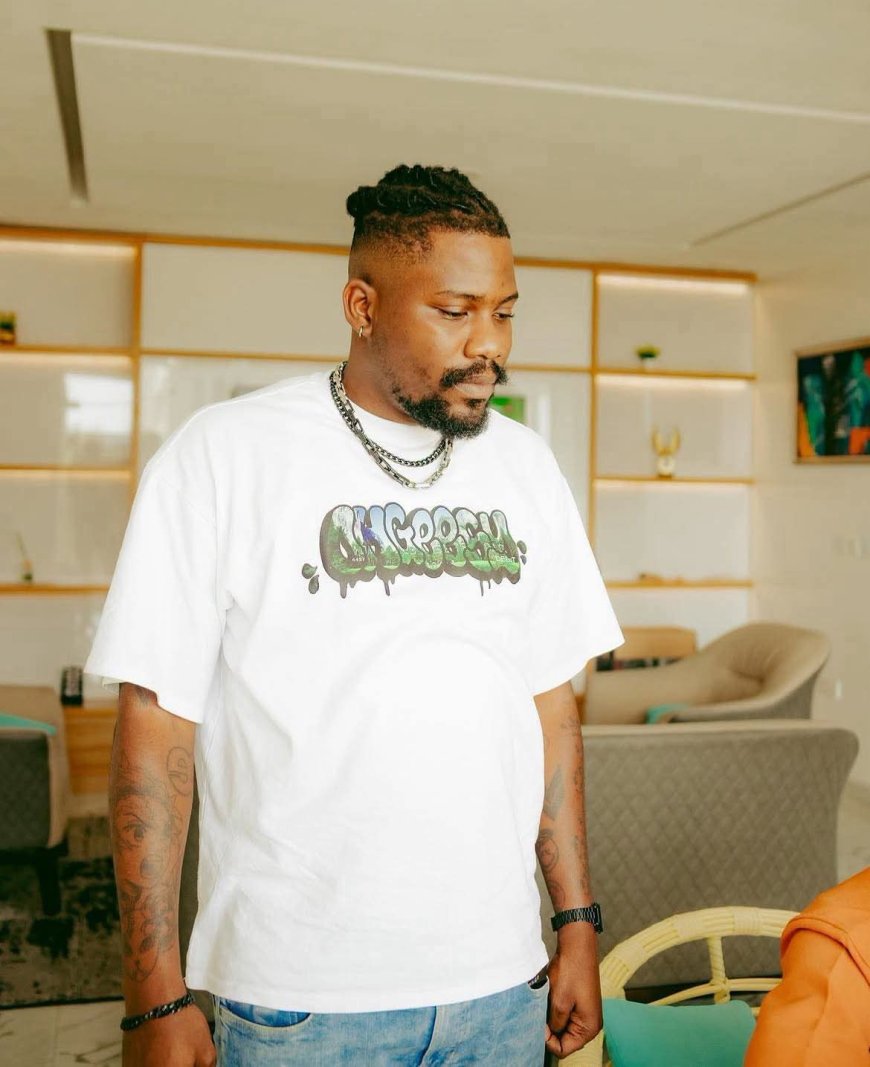 “Nothing concern Ycee with content creators, he should face his fellow musicians. I just found out he wanted to work with me but the bill was too much for him to handle that’s why he’s picking on me”  — Peller comes for YCEE