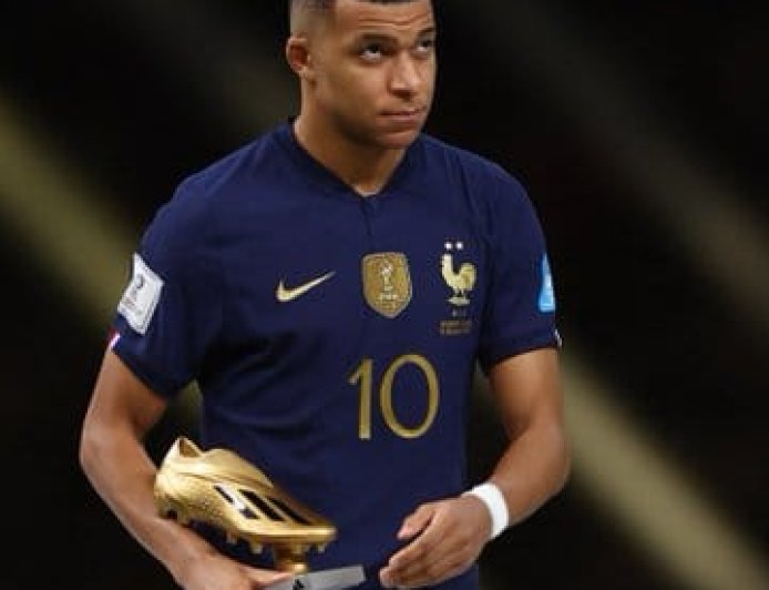 Kylian Mbappé wins the 2026 FIFA World Cup Golden Boot, he will become the ???????????????????? ???????????????? player to win the:  →LaLiga Golden Boot →UEFA Champions League Golden Boot →FIFA World Cup Golden Boot   All in the same season.