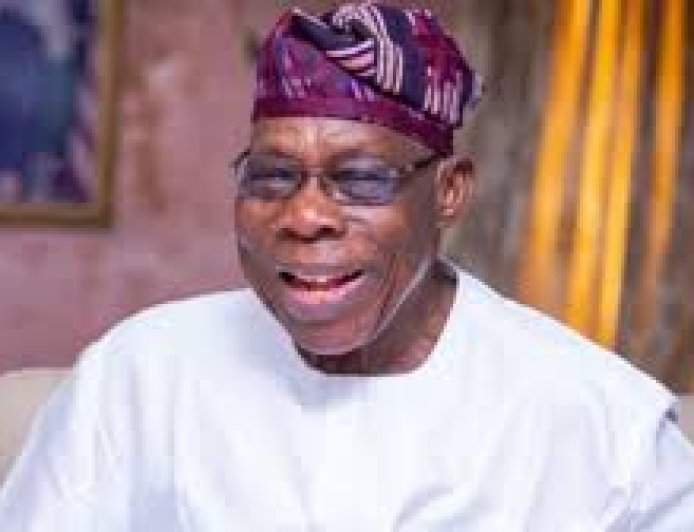 See the moment Former President Obasanjo jumped off the stage unexpectedly and charly boy and the guests at the event heart skipped