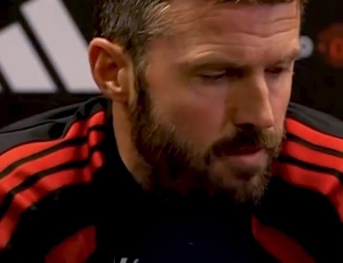 Michael Carrick Sends Strong Message to Manchester United Players Amid Poor Run