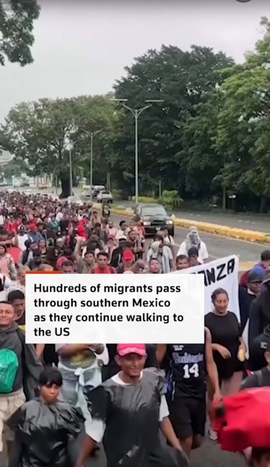 Hundreds of Migrants Continue Journey Through Southern Mexico in Search of Better Opportunities in the US